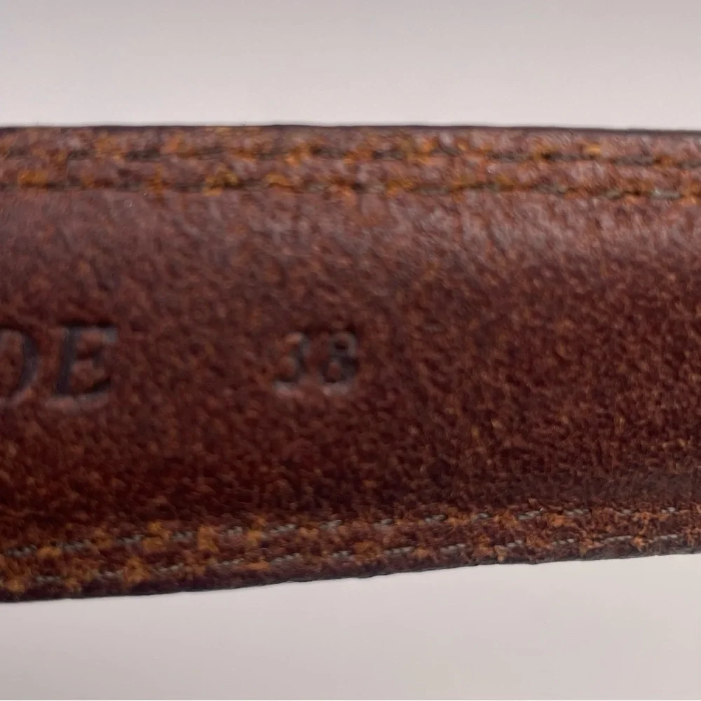 Oil Tanned Cowhide Belt Brown with Contrast Stitching Size 38